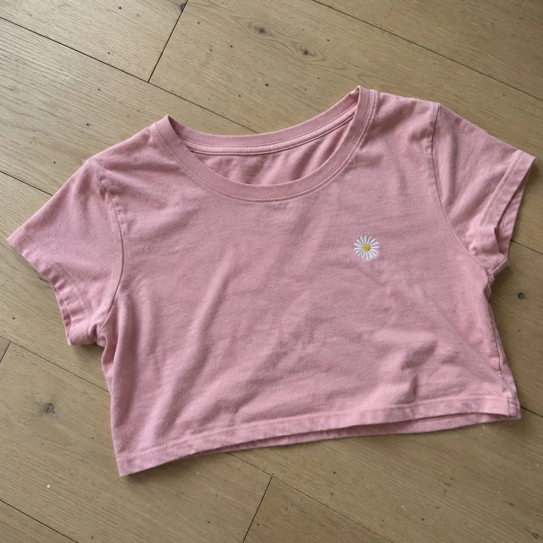 Daisy Crop Top — Pink