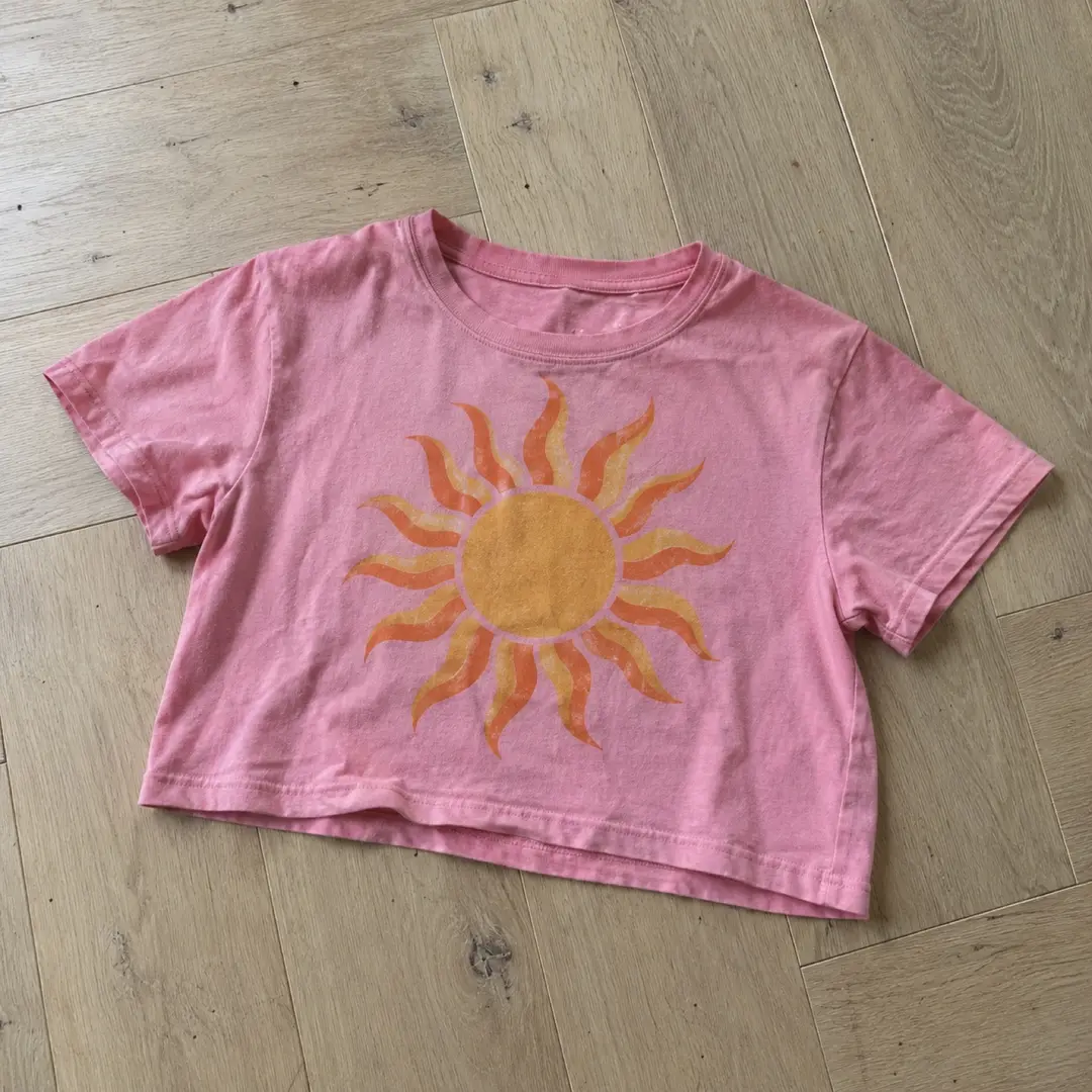 Retro Sun Crop Top — Pink