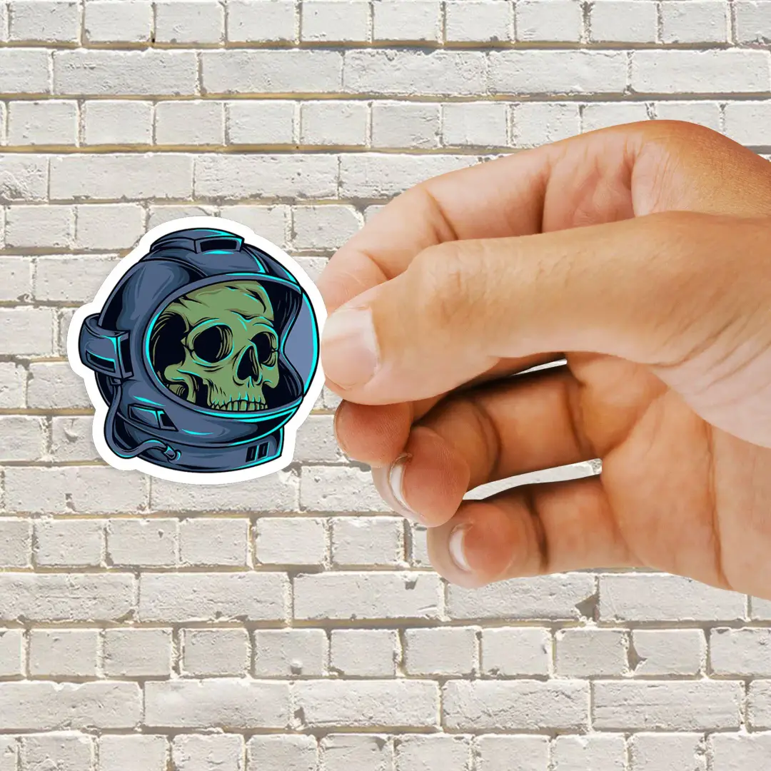 Pegatina de calavera con casco de astronauta
